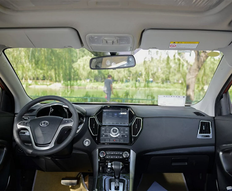 华泰新能源-圣达菲5 XEV260