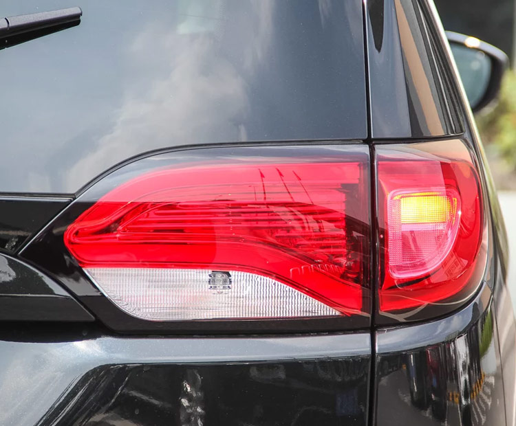 克莱斯勒大捷龙PHEV-2019款 3.6L E-CVT 插电混动版