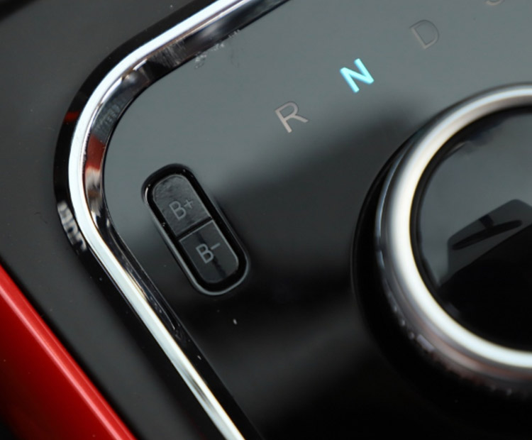 北汽新能源EX系列-2018款 EX360 新尚版