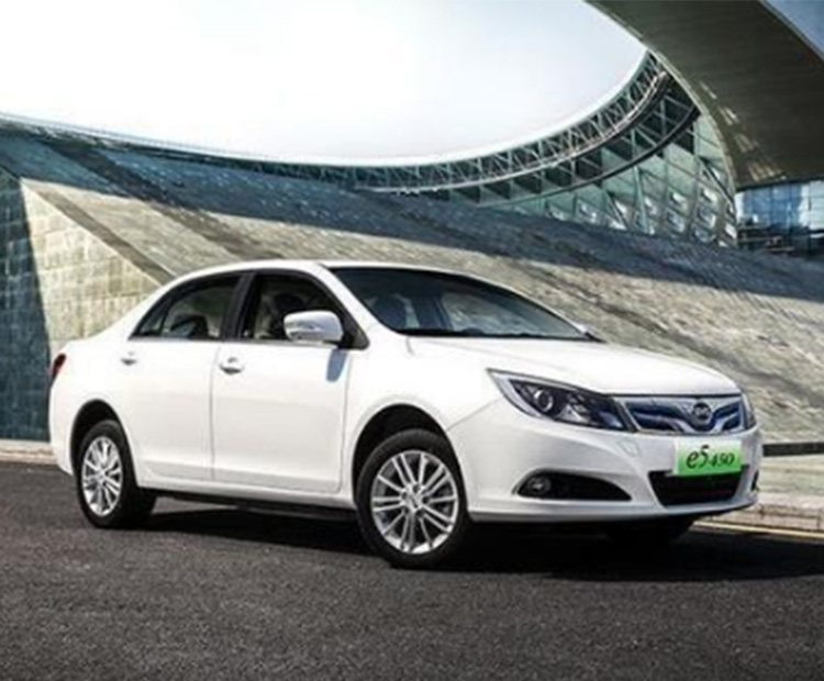 比亚迪-比亚迪e5