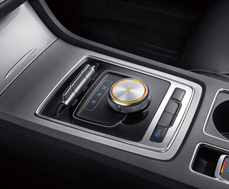 荣威ei6-2019款 PLUS 50T互联网荣耀旗舰版