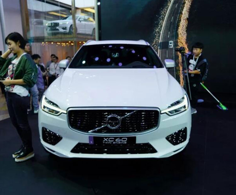 沃尔沃XC60新能源-沃尔沃XC60插电式混动 2026款 插电式混动 长续航四驱智雅豪华版
