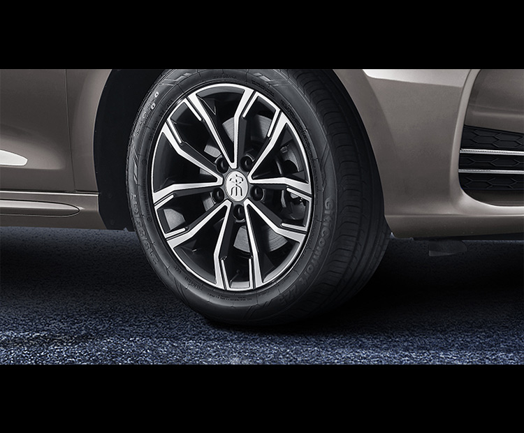 比亚迪-比亚迪宋MAX