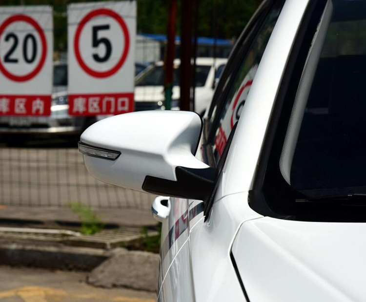 力帆汽车力帆620EV-2015款 改款 620EV 换电