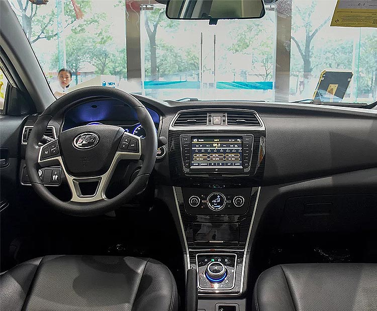 力帆汽车-力帆650 EV