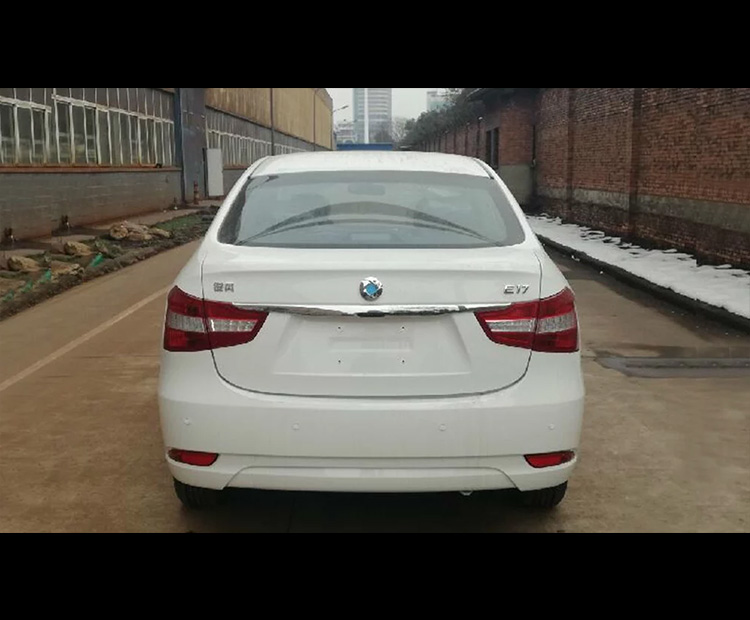 东风汽车-俊风E17