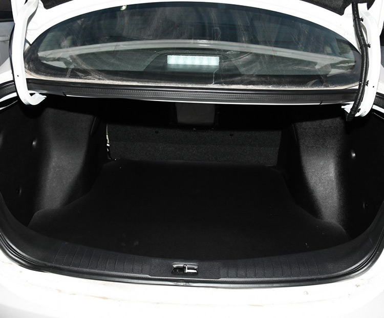 东风汽车-俊风E17