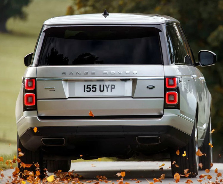 路虎揽胜 插电混动-揽胜新能源 2024款 P440e 插电式电动混合版 典范加长版