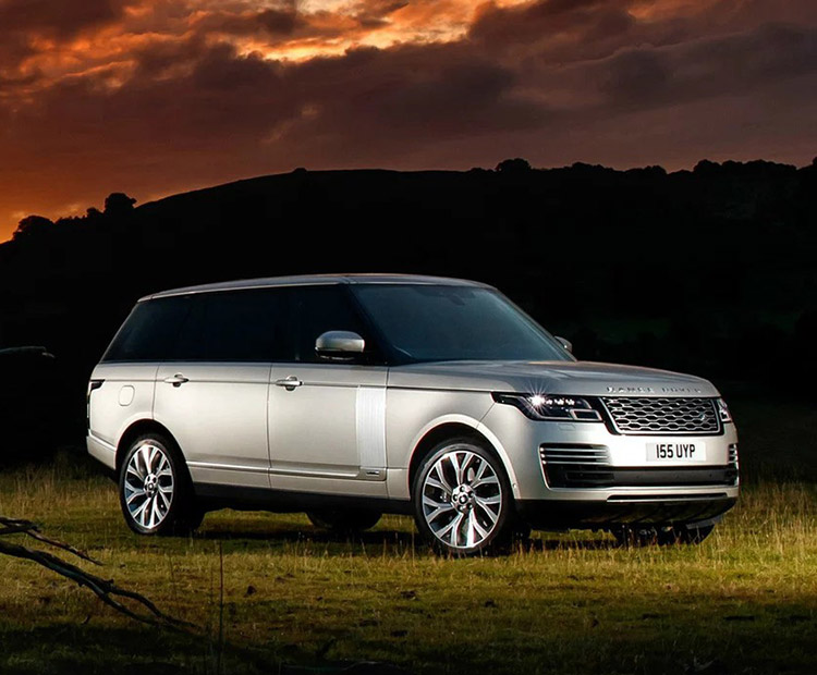 路虎揽胜 插电混动-揽胜新能源 2024款 P440e 插电式电动混合版 典范加长版