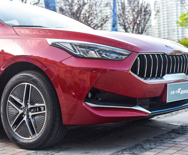 起亚K3 PHEV-2019款 1.6L 双离合 智享互联版