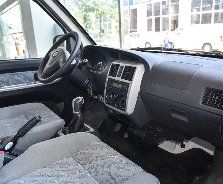 东风汽车-东风EM10