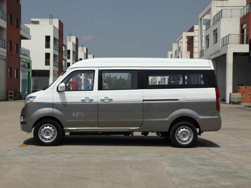 SRM鑫源-鑫源X30L EV