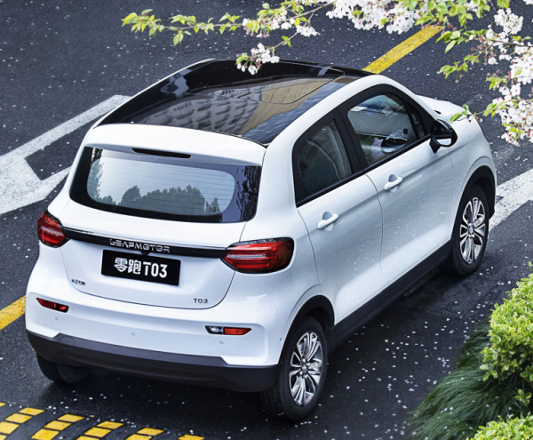 零跑-零跑T03