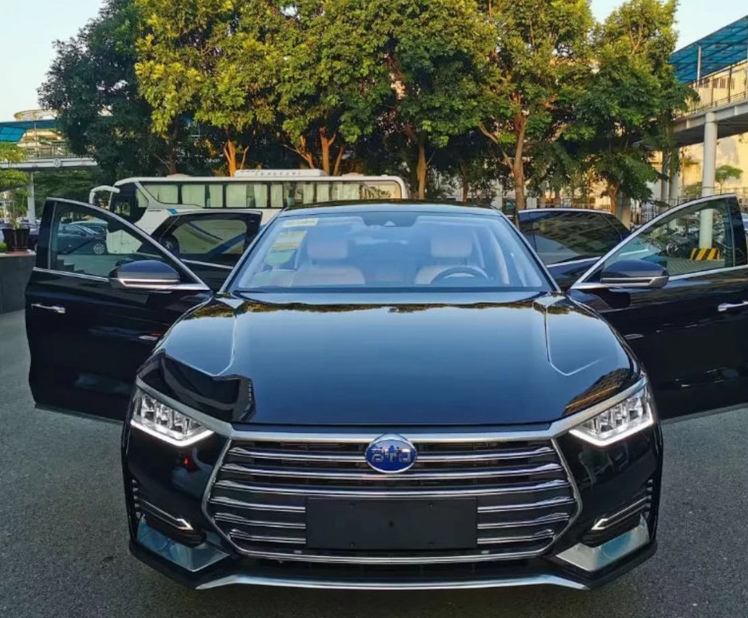 比亚迪-比亚迪e9