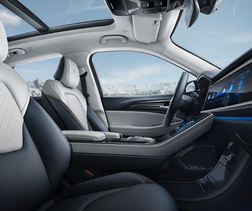 ARCFOX极狐极狐 阿尔法T-极狐 阿尔法T(ARCFOX αT) 2022款 600H 小王子联名限定版