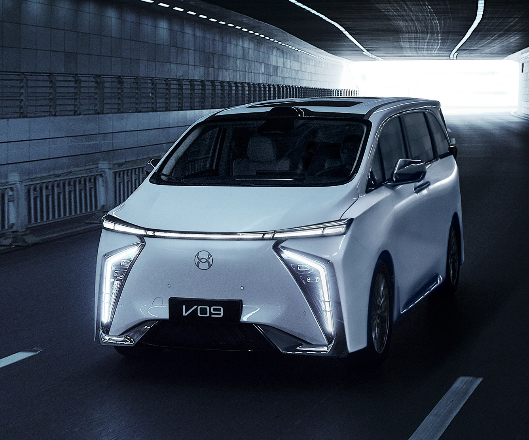 合创汽车合创V09-合创V09 2023款 尊荣版 620