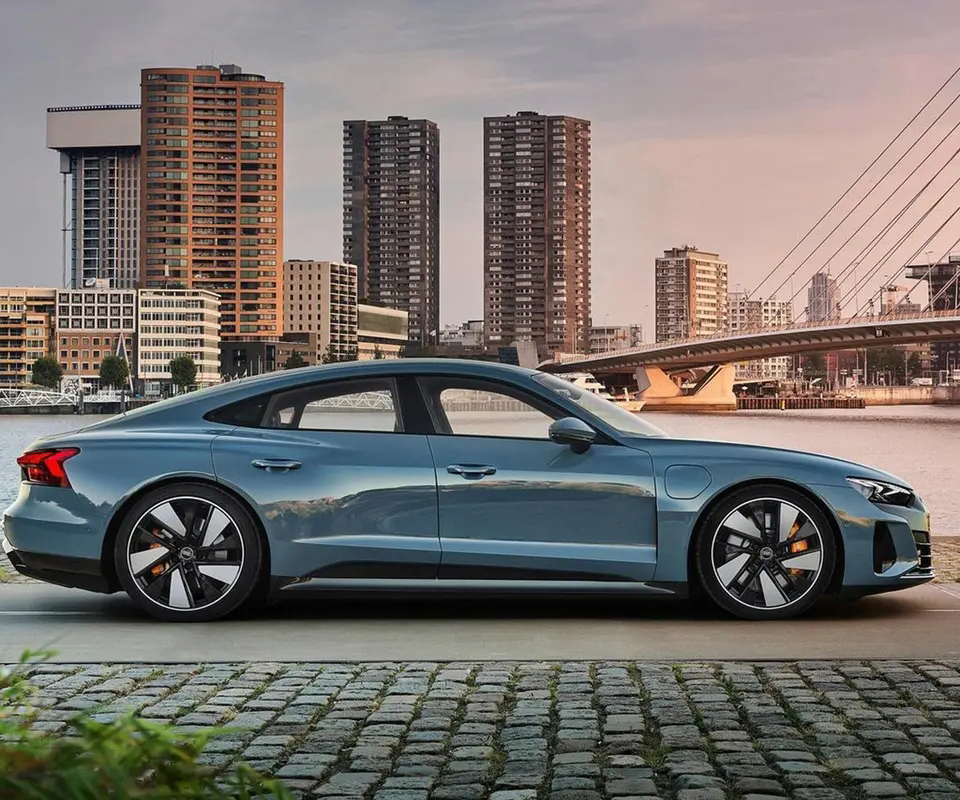 奥迪e-tron GT-奥迪e-tron GT 2023款 Launch Edition