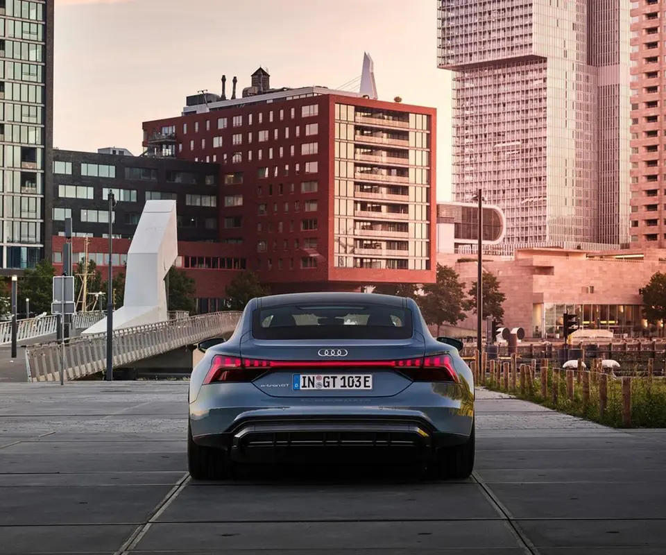 奥迪e-tron GT-奥迪e-tron GT 2023款 Launch Edition