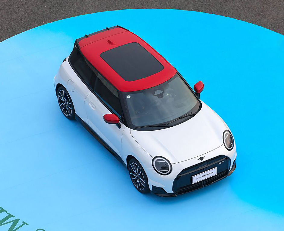 mini电动MINI COOPER-电动MINI COOPER 2024款 452km COOPER SE 艺术家