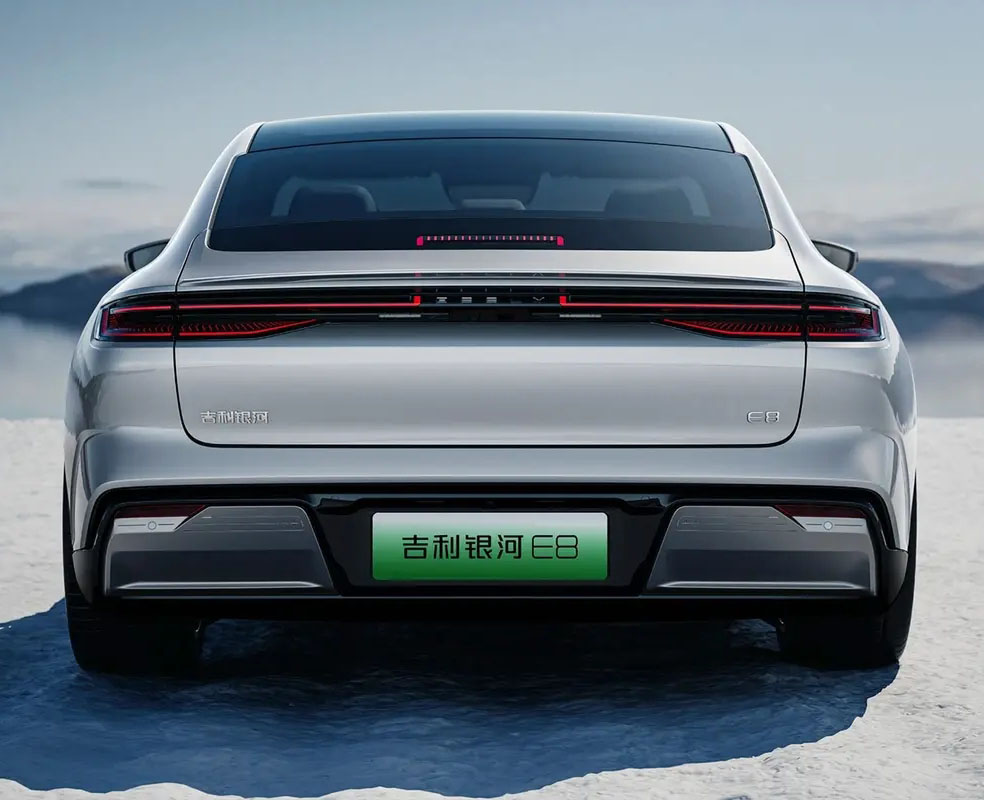 吉利汽车-银河E8