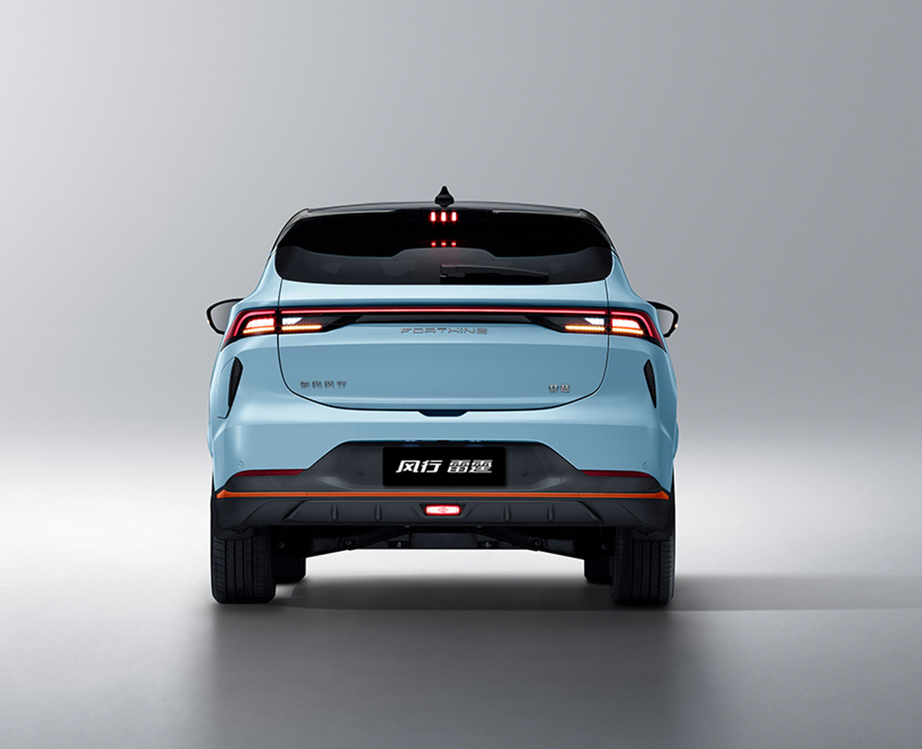 东风风行风行雷霆-风行雷霆 2023款  Young