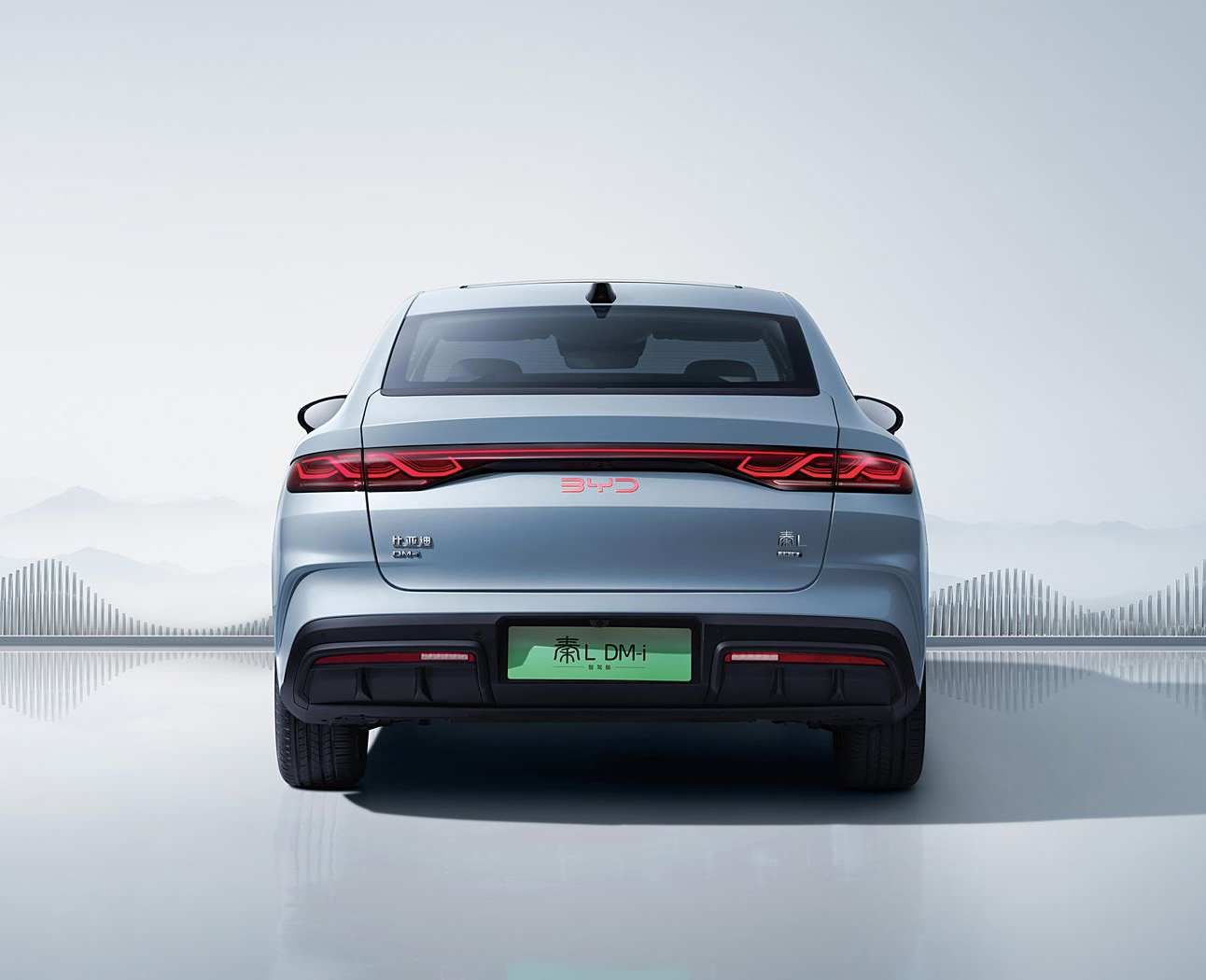 比亚迪-比亚迪-秦L