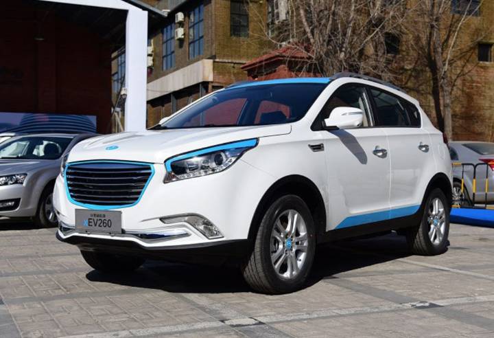 华泰新能源-圣达菲5 XEV260