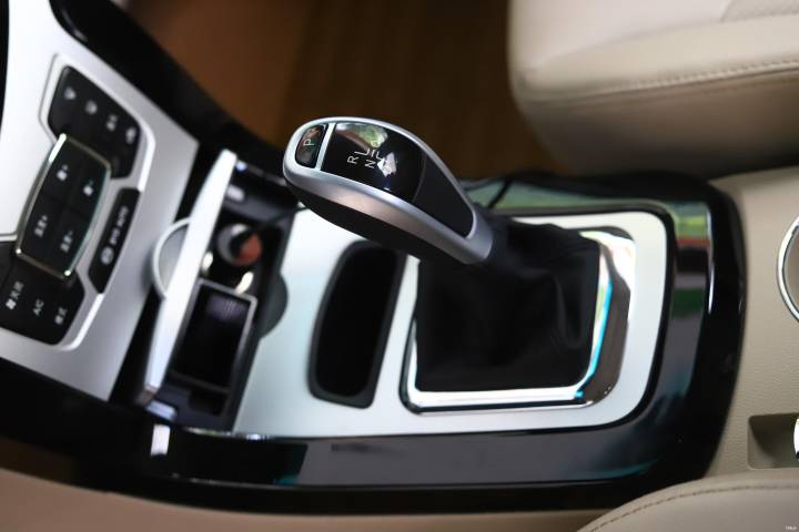 比亚迪-比亚迪e5