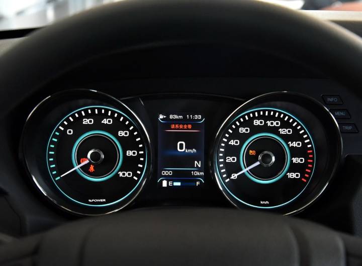 BEIJING汽车-BEIJING-EU5