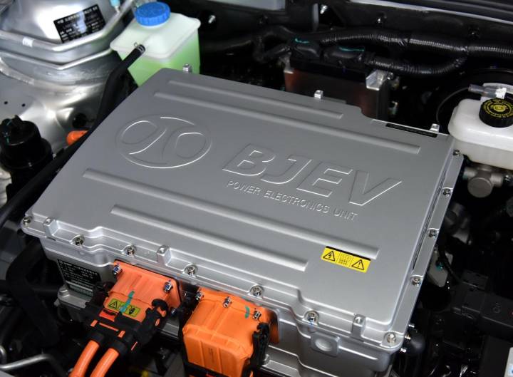 BEIJING汽车-BEIJING-EU5