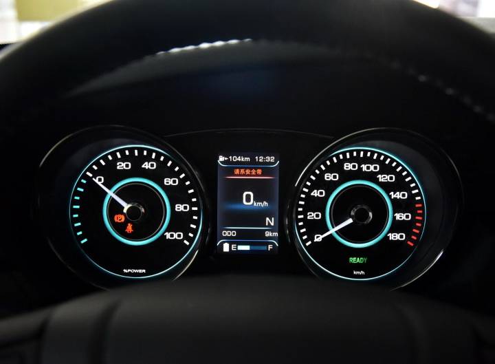 BEIJING汽车-BEIJING-EU5