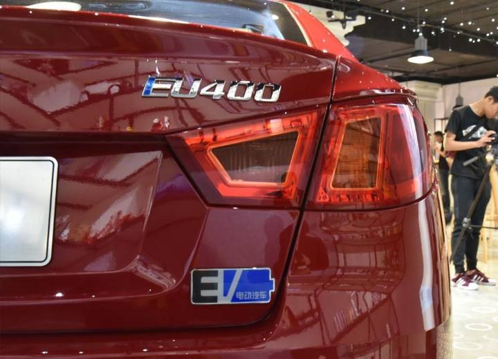 BEIJING汽车-BEIJING-EU5