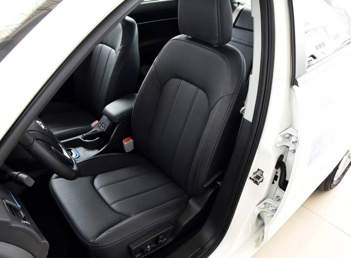 BEIJING汽车-BEIJING-EU5