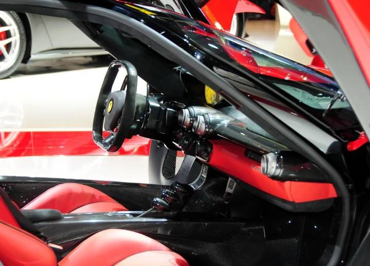 法拉利-LaFerrari