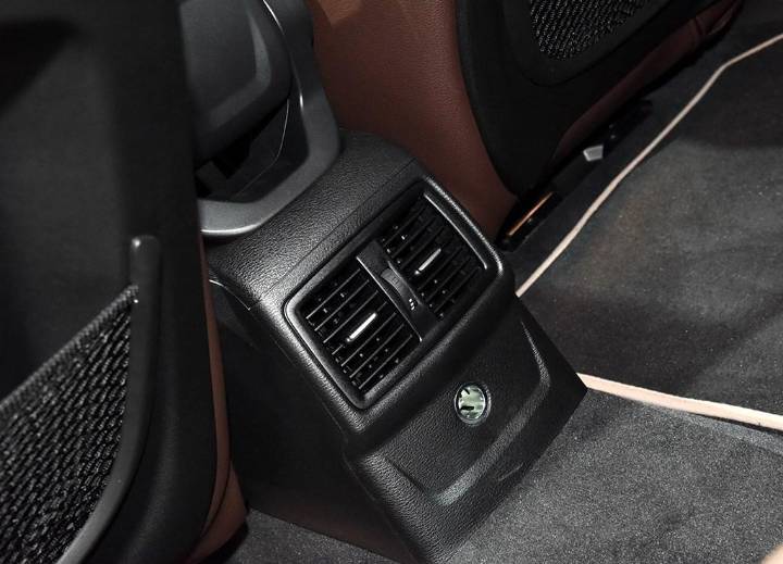 宝马-宝马X1新能源