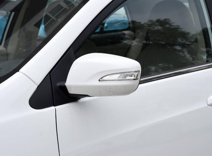 比亚迪-比亚迪e5