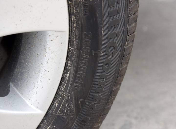 比亚迪-比亚迪e5