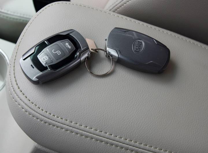 比亚迪-比亚迪e5