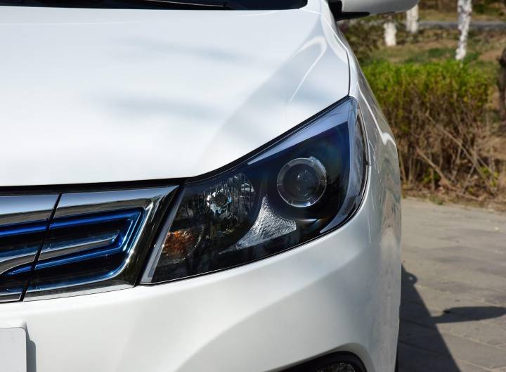 比亚迪-比亚迪e5