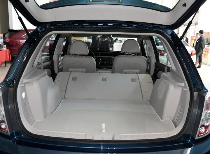 比亚迪-比亚迪e6