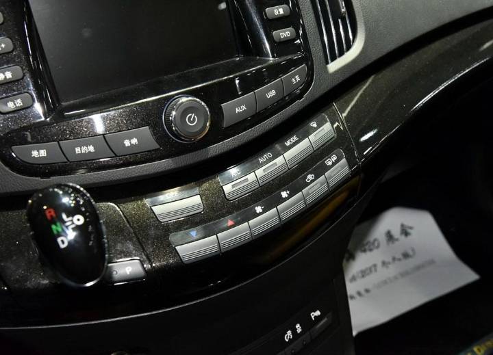 比亚迪-比亚迪e6