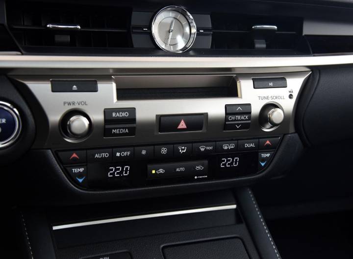 雷克萨斯-雷克萨斯ES