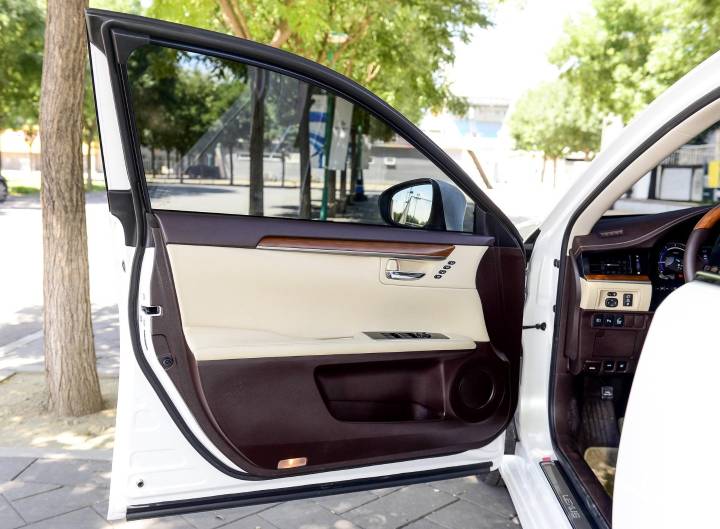 雷克萨斯-雷克萨斯ES