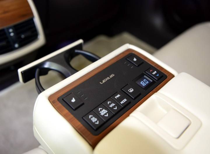 雷克萨斯-雷克萨斯ES