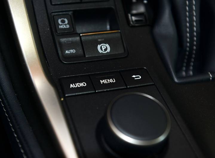 雷克萨斯-雷克萨斯NX