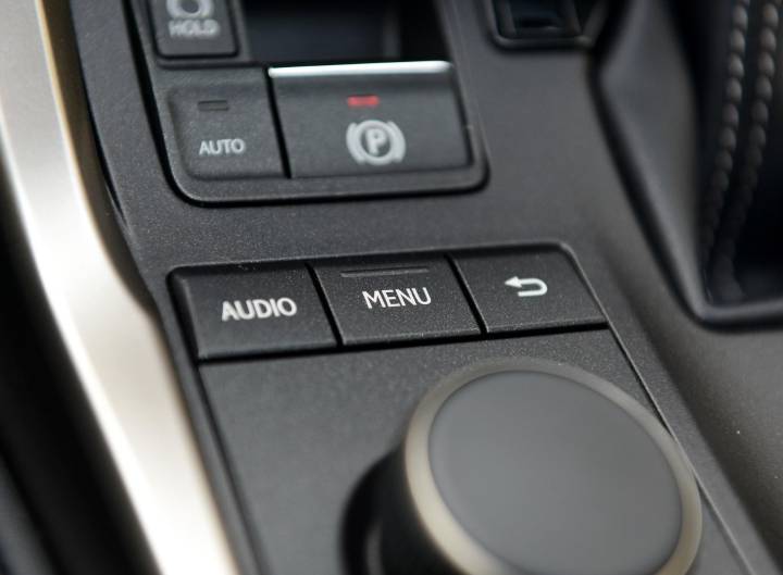 雷克萨斯-雷克萨斯NX