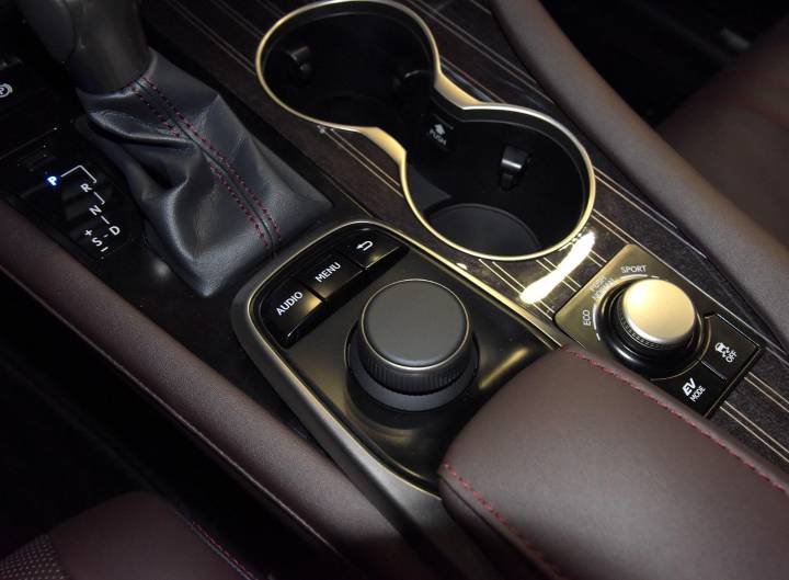 雷克萨斯-雷克萨斯RX