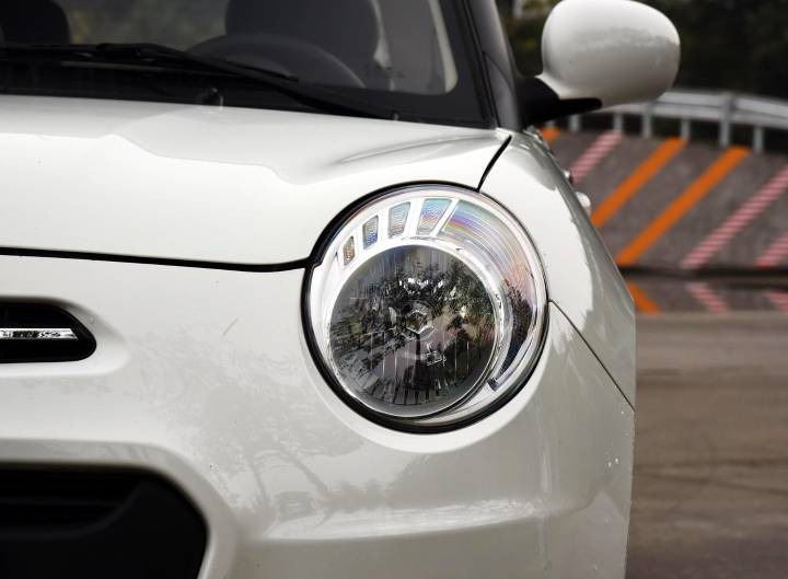 力帆汽车-力帆330EV