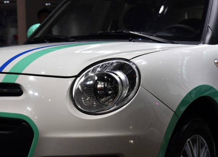 力帆汽车-力帆330EV