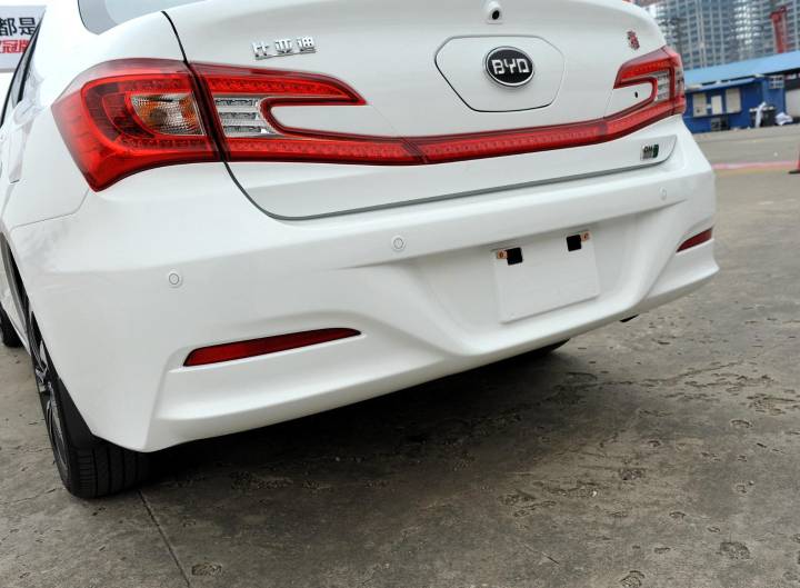 比亚迪-比亚迪秦